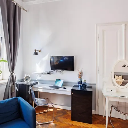 Apartmanhotel Malila Premium Sebastiana 20 Old Town 3*