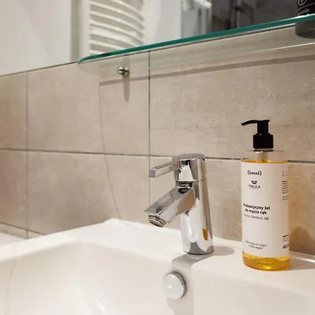 アパートホテル Malila Premium Sebastiana 20 Old Town 3*