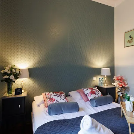 アパートホテル Malila Premium Sebastiana 20 Old Town