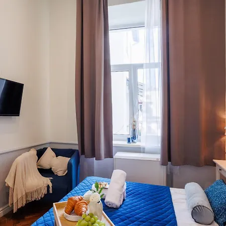 Ξενοδοχείο με διαμερίσματα Malila Premium Sebastiana 20 Old Town