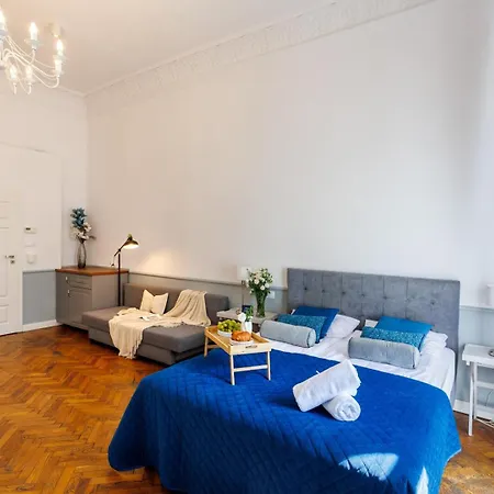 Malila Premium Sebastiana 20 Old Town 3*